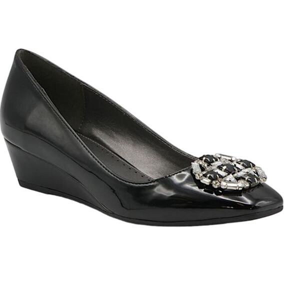 Adrienne Vittadini Palm Beach Jeweled Wedge Heeled Pumps, Women's Size 9 - Picture 1 of 3